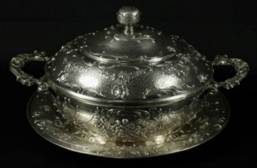 Beautiful Silver Bowl With Lid And Underplate