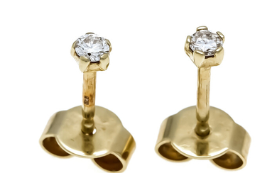 Brilliant stud earrings GG 585/000, each with one brilliant, total 0.08 ct slightly tinted White / SI, D, 3 mm, 0.8 g