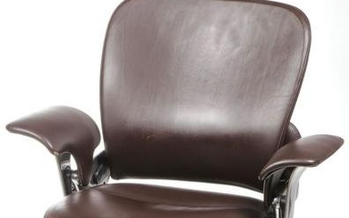 COACH FOR STEELCASE BROWN LEATHER LOUNGE CHAIR