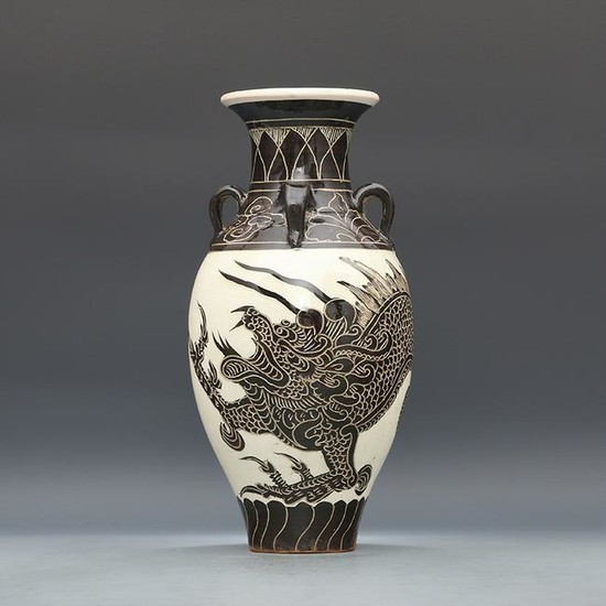 Chinese Cizhou kiln Porcelain Vase