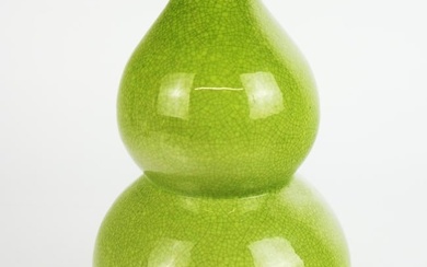 Chinese Green Double Gourd Vase