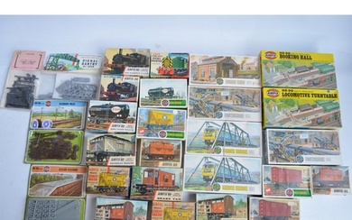 Collection of OO/HO gauge railway plastic model kits from Ai...