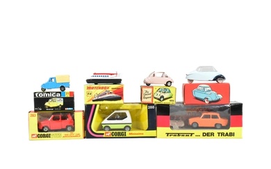 Diecast - a collection of assorted vintage diecast models co...