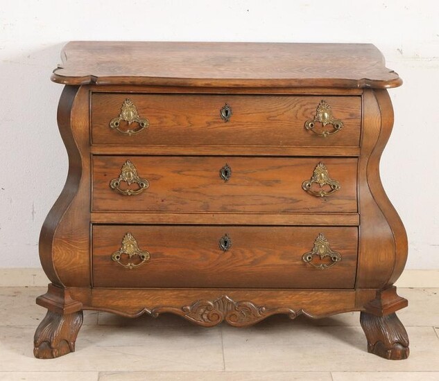 Dutch oak curved Baroque style chest of drawers with