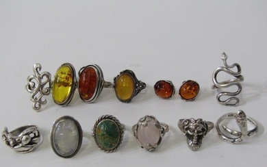 GOOD SELECTION OF SILVER & WHITE METAL RINGS, including ambe...