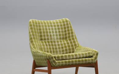 GÖTE PETERSSON & LENNART BENDER. A “TEVE” armchair, Industri Ire AB, Skillingaryd, designed 1958.