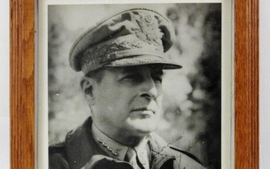 General Douglas MacArthur Signed Photo, 1940