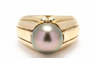 Gold and Tahitian Pearl Ring