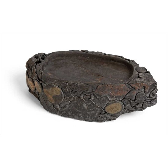LARGE OVAL 'LOTUS POND' INK STONE EARLY 20TH CENTURY
