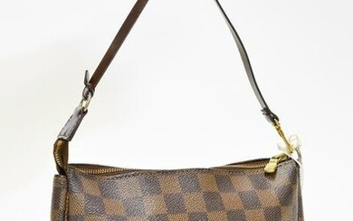 Louis Vuitton Pouch in Brown Leather Damier Ebene