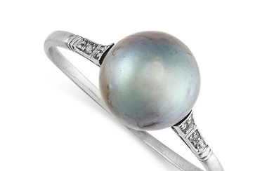 NO RESERVE - AN ART DECO PEARL AND DIAMOND RING Grey