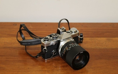 OLYMPUS OM-2n, appareil photo argentique, avec objectif TAMRON...
