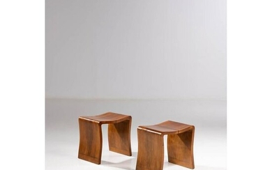 Osvaldo Borsani (1911-1985) Pair of stools