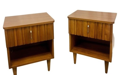 Pair Mid-Century Open Nightstands, Side / End Tables, American, Walnut, 1960s