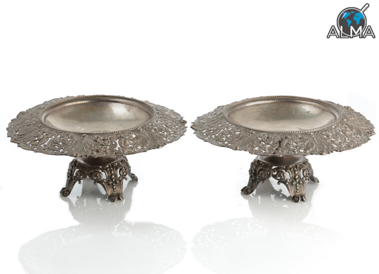 Pair of Sterling Silver Bowls Decorated w/ open work