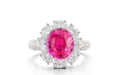 Pink Sapphire and Diamond Ring | 4.17克拉 天然「緬甸」未經加熱粉紅色剛玉 配 鑽石...
