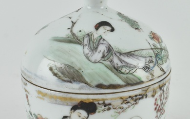 REPUBLIC PERIOD FAMILLE ROSE JAR WITH LID 民国粉彩人物罐