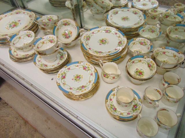 Set Shelley Dubarry porcelain, floral hand painted fine
