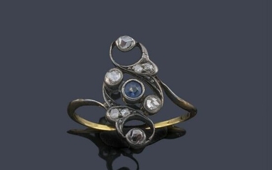 Shuttle ring with rose-cut diamonds and sapphire in the