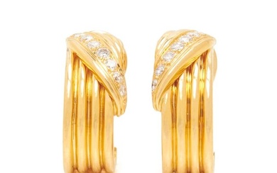 VAN CLEEF & ARPELS, YELLOW GOLD AND DIAMOND EARCLIPS