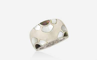 Van Cleef & Arpels Mother-of-pearl, abalone, and white gold ring