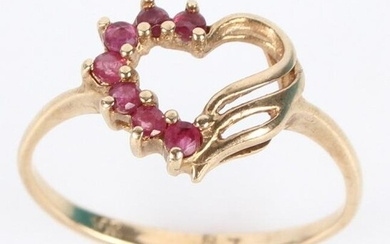 10K YELLOW GOLD RUBY LADIES HEART RING