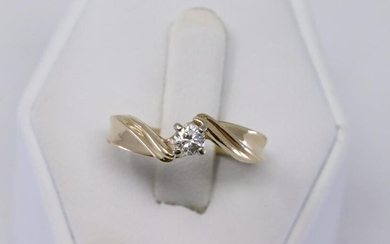 14KT Vintage Diamond Ring