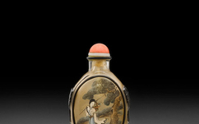 An overlay decorated and inside-painted glass snuff bottle