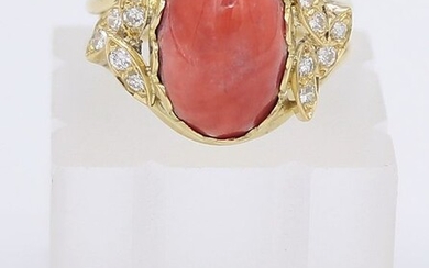 18 kt. Yellow gold - Ring - 0.36 ct Diamond - coral