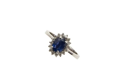 18kt white gold, sapphire and diamond ring