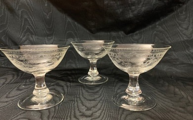 3 french glass bowl