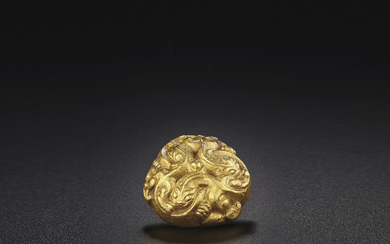 A VERY FINE GOLD HARNESS ORNAMENT, LATE WARRING STATES PERIOD-HAN DYNASTY, 3RD-2ND CENTURY BC