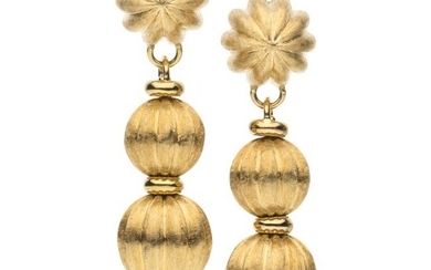 74015: Chiampesan Gold Earrings Metal: 18k gold Marked