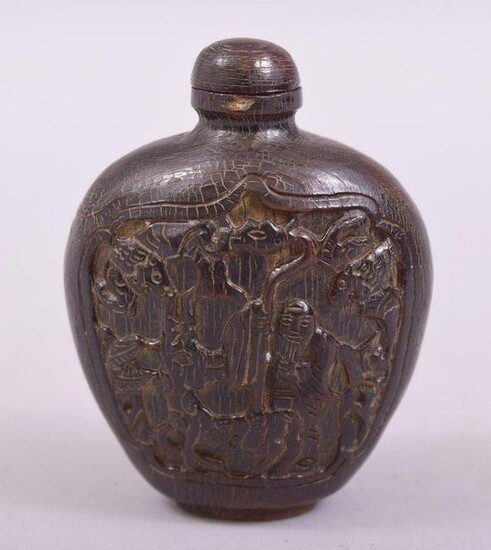 A CHINESE CARVED SNUFF BOTTLE AND STOPPER, with a panel