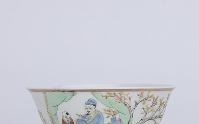 A Chinese Figures Painted Qianjiang porcelain Bowl