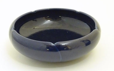 A Chinese brush wash dish / shallow bowl with a lobed