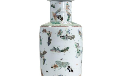 A Chinese famille verte-decorated "Butterflies" rouleau