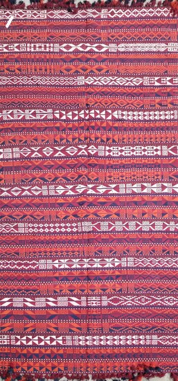 A HAND KNOTTED PERSIAN KILIM
