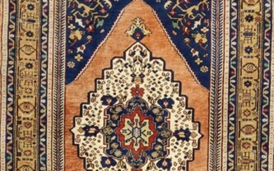A Kazak rug, 215 x 124cm