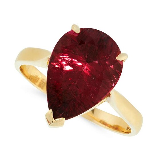 A PINK TOURMALINE DRESS RING in 18ct yellow gold, set