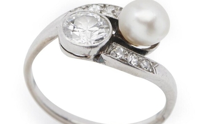 A 'TOI ET MOI' CULTURED PEARL AND DIAMOND RING
