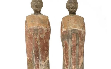 A pair of Chinese pottery figures