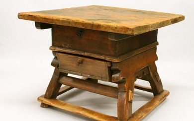 AN UNUSUAL EARLY 18TH CENTURY CONTINENTAL FRUITWOOD AND