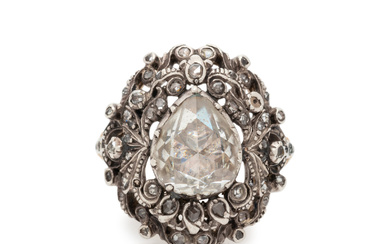 ANTIQUE, SILVER-TOPPED GOLD AND DIAMOND RING