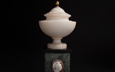 Alabaster vase, Italy first half of the 19th century