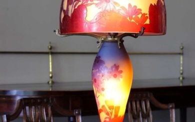 An Émile Gallé cameo glass lamp