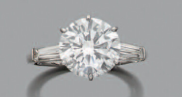 BAGUE "DIAMANTS" Diamant de taille brillant,...