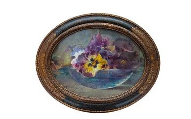 Blanche ODIN (1865-1957). Pensées dans une coupe en verre. Aquarelle sur papier ovale, signée en...