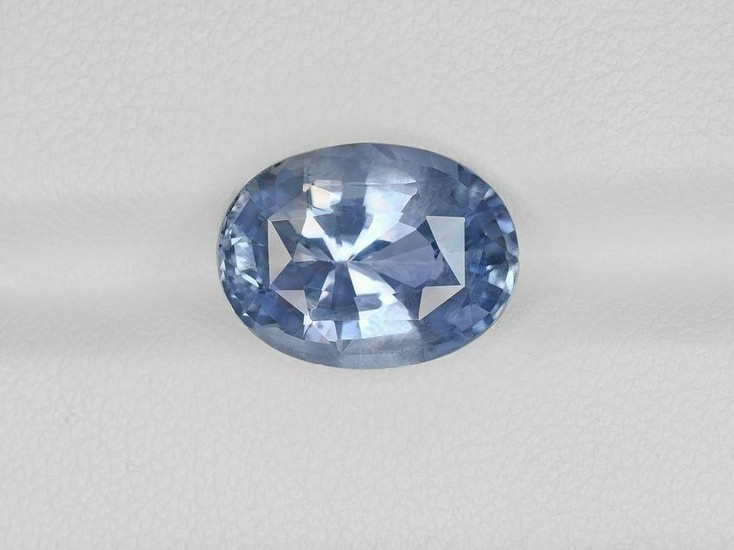 Blue Sapphire, 7.96ct, Mined in Sri Lanka, Certified by
