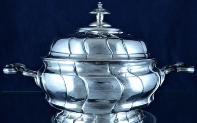 Bowl - .813 silver - Lucas Römer, Transsilvania, Siebenbürgen, - Hungary - Mid 18th century